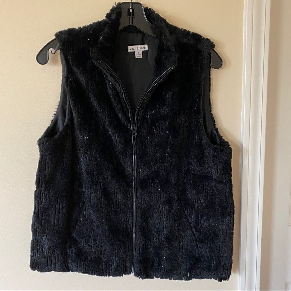 Joan rivers faux fur vest with sequins
